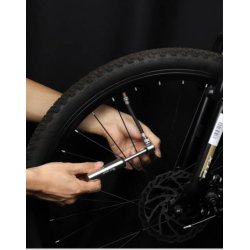 Cykelpumpe i aluminium